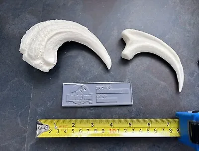 Buy Jurassic Park Velociraptor Resin Replica Claw Props & Plaque Full Size • 25£